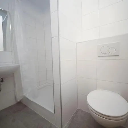 Wohnen Auf Zeit In Der Koelner Suedstadt Apartment Cologne